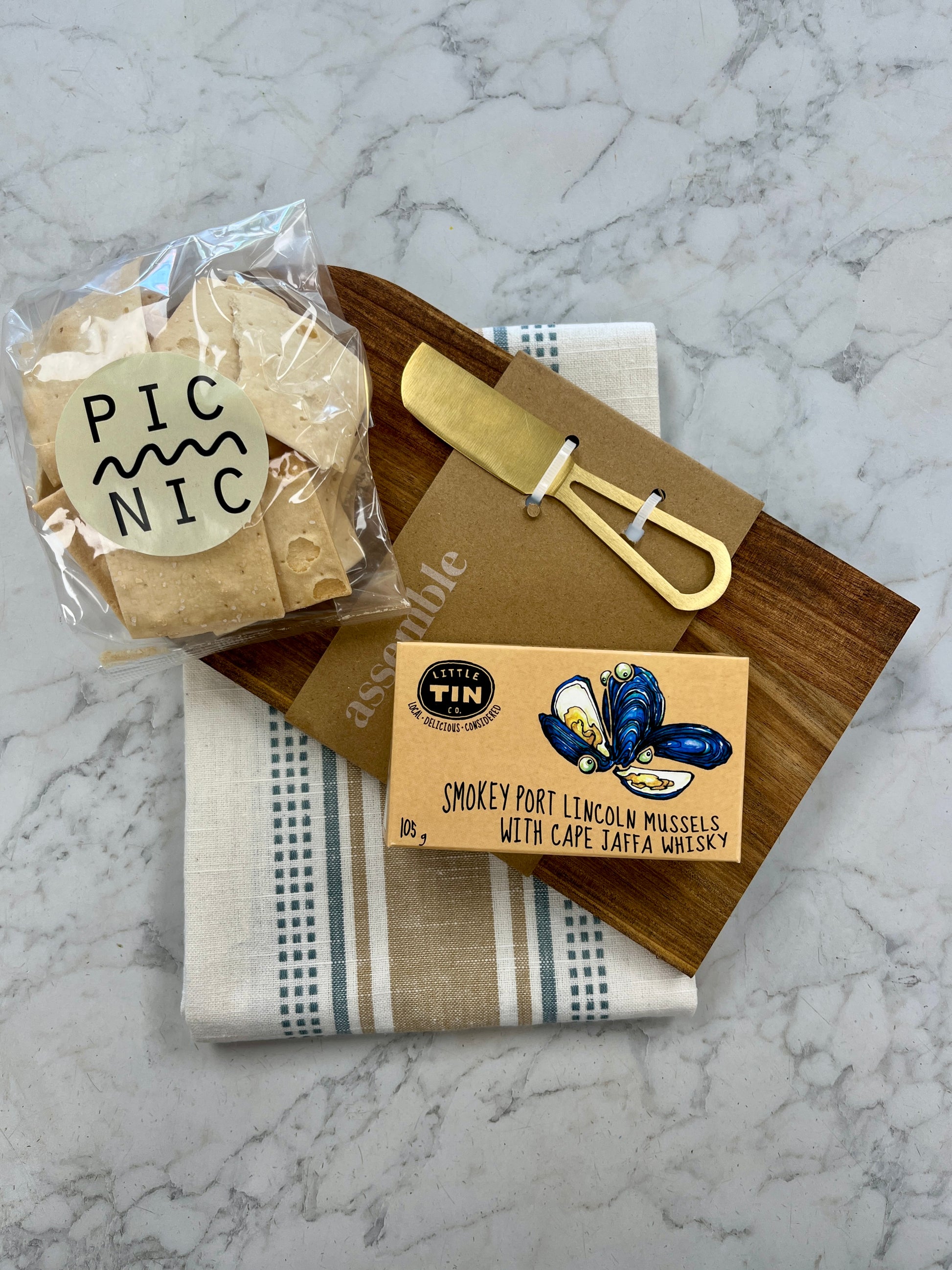 The Dulwich mini hamper pack
